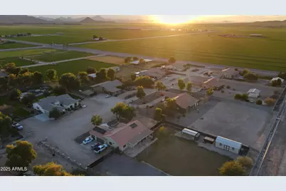 29806 W Canyon Lane, Palo Verde, AZ 85343 - Photo 5