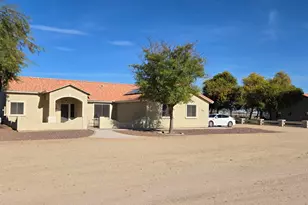 29806 W Cyn Ln, Palo Verde, AZ 85343 - Photo 9