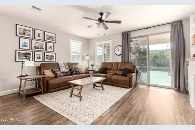 18409 W Robin Lane, Surprise, AZ 85387 - Photo 5