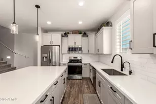 18409 W Robin Ln, Surprise, AZ 85387 - Photo 13