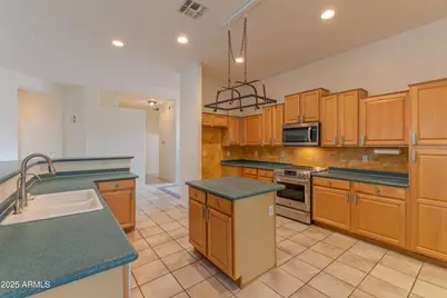 1370 S Central Drive, Chandler, AZ 85286 - Photo 5