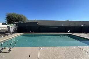 6527 N 67th Ave, Glendale, AZ 85301 - Photo 19