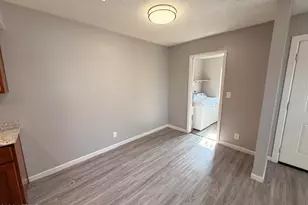 6527 N 67th Ave, Glendale, AZ 85301 - Photo 5