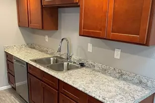 6527 N 67th Ave, Glendale, AZ 85301 - Photo 7