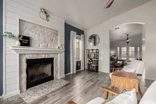 1181 E Jupiter Pl, Chandler, AZ 85225 - Photo 5