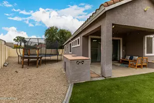 8796 W Frier Dr, Glendale, AZ 85305 - Photo 31