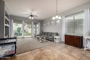 8796 W Frier Dr, Glendale, AZ 85305 - Photo 7