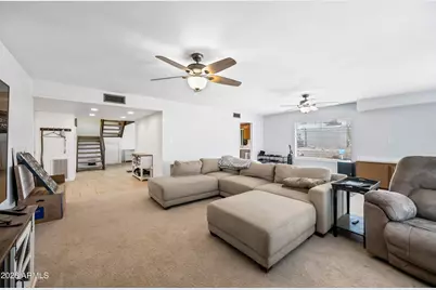 4136 W Hearn Road, Phoenix, AZ 85053 - Photo 9