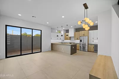 377 E Windsor Avenue #6, Phoenix, AZ 85004 - Photo 7