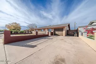 152 E Hampton Ave, Mesa, AZ 85210 - Photo 3