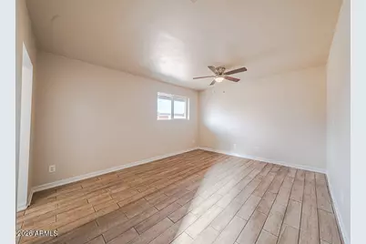 152 E Hampton Avenue, Mesa, AZ 85210 - Photo 7