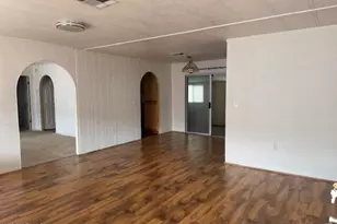 60 S 72nd Pl, Mesa, AZ 85208 - Photo 3