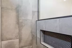 377 E Windsor Ave, Phoenix, AZ 85004 - Photo 15