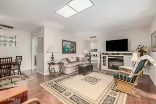 10609 W Audrey Dr, Sun City, AZ 85351 - Photo 11