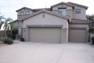 991 E Taurus Pl, Chandler, AZ 85249 - Photo 1