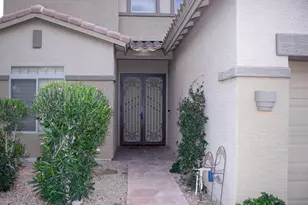 991 E Taurus Pl, Chandler, AZ 85249 - Photo 3