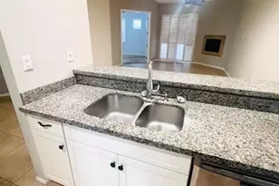 8270 N Hayden Rd, Scottsdale, AZ 85258 - Photo 29