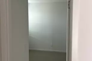 15842 W Gray Fox Trl, Surprise, AZ 85387 - Photo 9