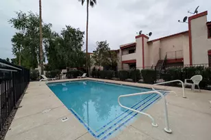 4211 E Palm Ln, Phoenix, AZ 85008 - Photo 33