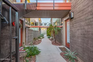 1225 E Medlock Dr, Phoenix, AZ 85014 - Photo 5