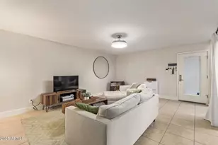 1225 E Medlock Dr, Phoenix, AZ 85014 - Photo 9