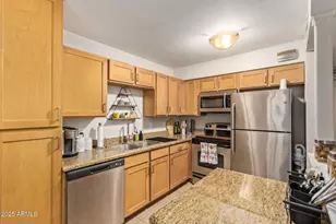 1225 E Medlock Dr, Phoenix, AZ 85014 - Photo 11