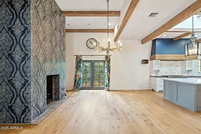 135 E Maryland Avenue, Phoenix, AZ 85012 - Photo 15