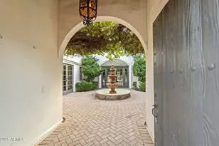 135 E Maryland Ave, Phoenix, AZ 85012 - Photo 5