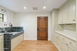 135 E Maryland Ave, Phoenix, AZ 85012 - Photo 25