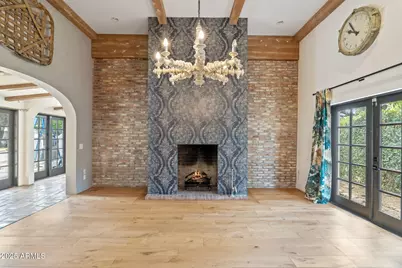 135 E Maryland Avenue, Phoenix, AZ 85012 - Photo 13