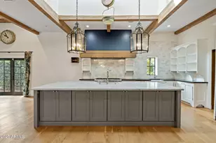 135 E Maryland Ave, Phoenix, AZ 85012 - Photo 17