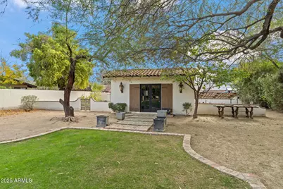 135 E Maryland Avenue, Phoenix, AZ 85012 - Photo 65