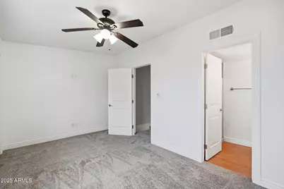 715 S Extension Road #16, Mesa, AZ 85210 - Photo 15