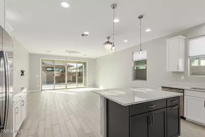 737 E Betsy Lane, Gilbert, AZ 85296 - Photo 7