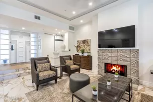 2802 E Camino Acequia Dr, Phoenix, AZ 85016 - Photo 5