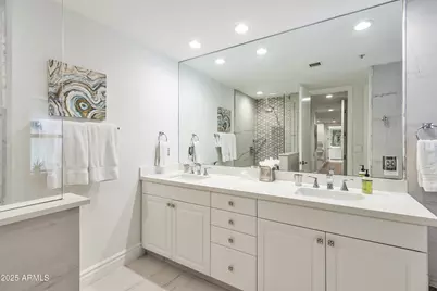 2802 E Camino Acequia Drive #69, Phoenix, AZ 85016 - Photo 13