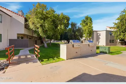 2938 N 61st Place #236, Scottsdale, AZ 85251 - Photo 27