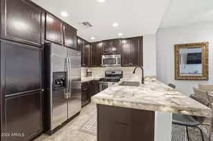 5350 E Deer Valley Dr, Phoenix, AZ 85054 - Photo 9