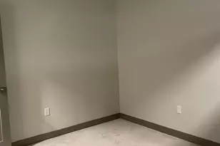 425 W Osborn Rd, Phoenix, AZ 85013 - Photo 13