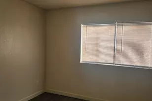 1055 W 5th St, Tempe, AZ 85281 - Photo 11