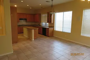 7748 E Manana Dr, Scottsdale, AZ 85255 - Photo 17