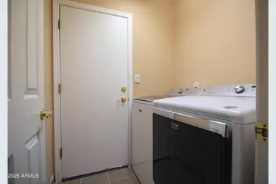 3569 E Utopia Road, Phoenix, AZ 85050 - Photo 13