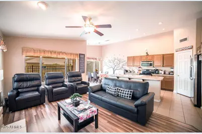 3569 E Utopia Road, Phoenix, AZ 85050 - Photo 5