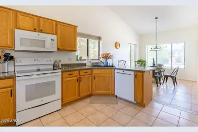 2633 N 61st Street, Mesa, AZ 85215 - Photo 9