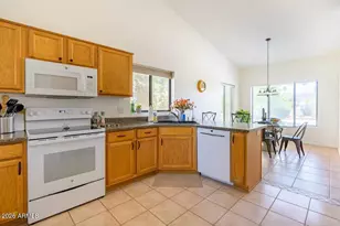 2633 N 61st St, Mesa, AZ 85215 - Photo 9