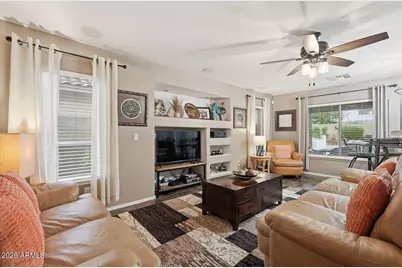 15638 W Redfield Road, Surprise, AZ 85379 - Photo 9