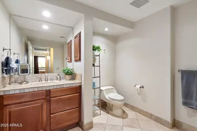 15802 N 71st Street #203, Scottsdale, AZ 85254 - Photo 17