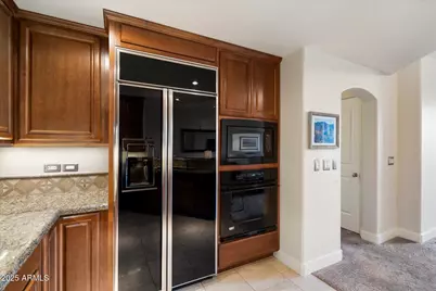 15802 N 71st Street #203, Scottsdale, AZ 85254 - Photo 7