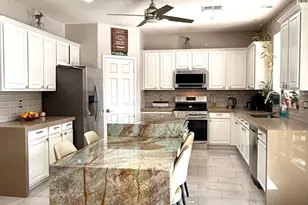 3337 W Thoreau Ln, Anthem, AZ 85086 - Photo 9