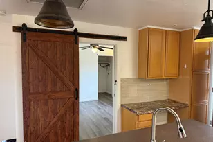 34351 S Vladimir St, Black Canyon City, AZ 85324 - Photo 11